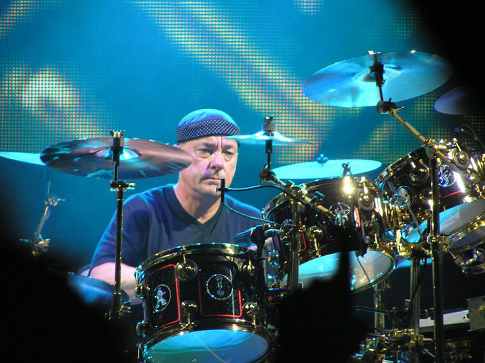 Rush R30 30th Anniversary World Tour Pictures - NEC Arena - Birmingham, England - September 11th, 2004