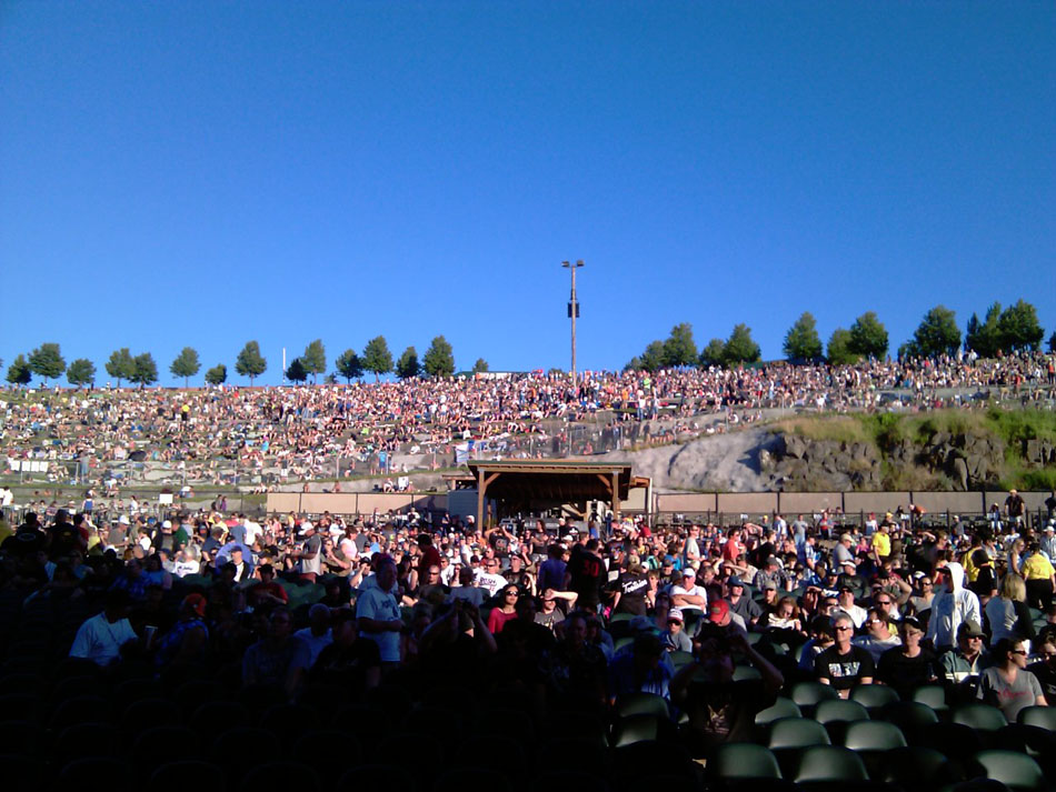 Rush Time Machine 2011 Tour - Seattle, WA (The Gorge)
