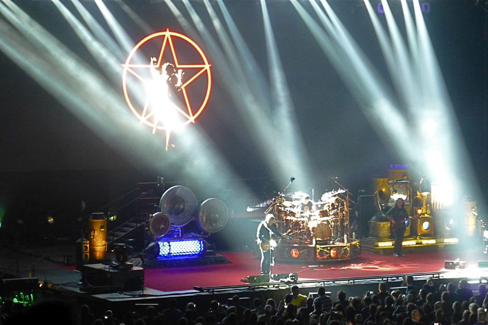 Rush Clockwork Angels Tour - Toronto, ON (10/14/2012)