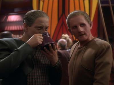Star Trek: Deep Space Nine Screencaps "The Alternate" (S2:E12)