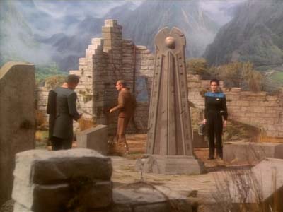 Star Trek: Deep Space Nine Screencaps "The Alternate" (S2:E12)