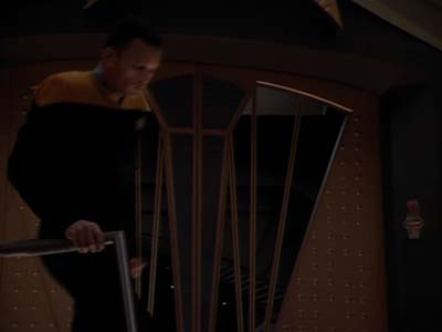 Star Trek: Deep Space Nine Screencaps "The Alternate" (S2:E12)