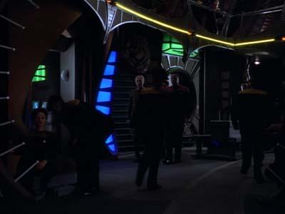 Star Trek: Deep Space Nine Screencaps "The Alternate" (S2:E12)