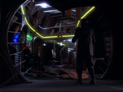 Star Trek: Deep Space Nine Screencaps "The Alternate" (S2:E12)