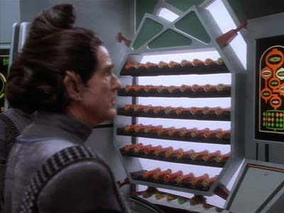 Star Trek: Deep Space Nine Screencaps "Armageddon Game" (S2:E13)