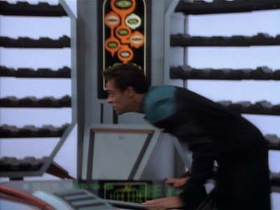 Star Trek: Deep Space Nine Screencaps "Armageddon Game" (S2:E13)