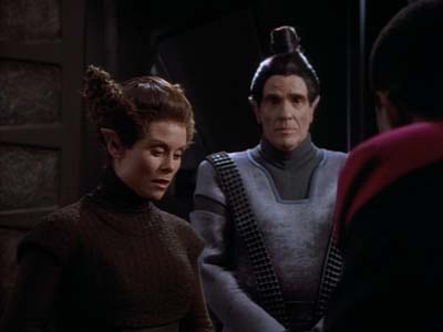 Star Trek: Deep Space Nine Screencaps "Armageddon Game" (S2:E13)
