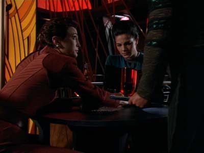 Star Trek: Deep Space Nine Screencaps "Armageddon Game" (S2:E13)
