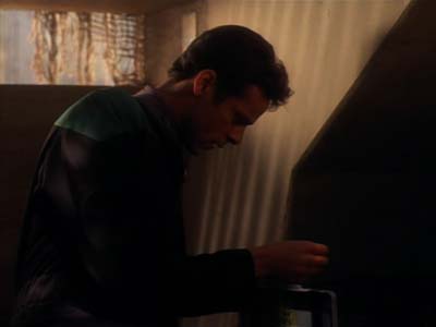 Star Trek: Deep Space Nine Screencaps "Armageddon Game" (S2:E13)