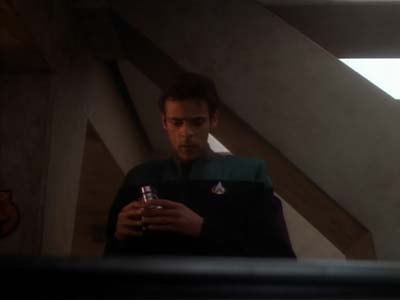 Star Trek: Deep Space Nine Screencaps "Armageddon Game" (S2:E13)