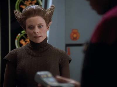 Star Trek: Deep Space Nine Screencaps "Armageddon Game" (S2:E13)
