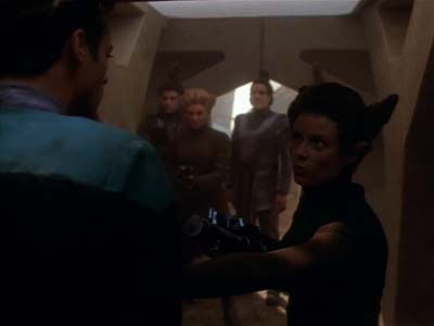 Star Trek: Deep Space Nine Screencaps "Armageddon Game" (S2:E13)