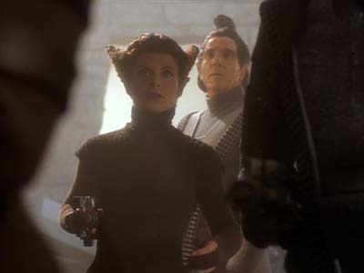 Star Trek: Deep Space Nine Screencaps "Armageddon Game" (S2:E13)