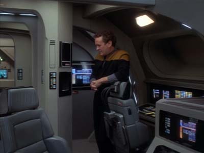 Star Trek: Deep Space Nine Screencaps "Whispers" (S2:E14)