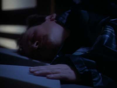 Star Trek: Deep Space Nine Screencaps "Whispers" (S2:E14)