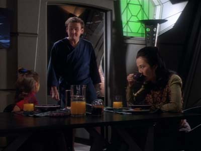 Star Trek: Deep Space Nine Screencaps "Whispers" (S2:E14)