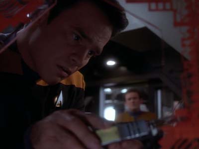 Star Trek: Deep Space Nine Screencaps "Whispers" (S2:E14)