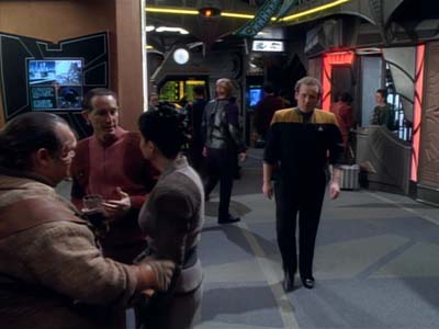 Star Trek: Deep Space Nine Screencaps "Whispers" (S2:E14)