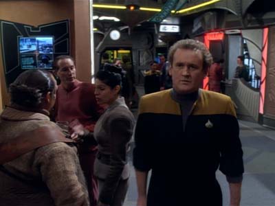Star Trek: Deep Space Nine Screencaps "Whispers" (S2:E14)