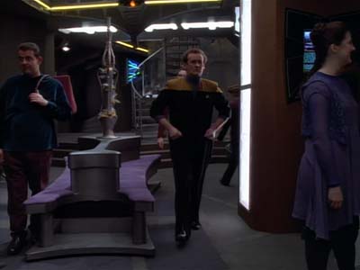 Star Trek: Deep Space Nine Screencaps "Whispers" (S2:E14)