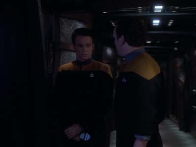 Star Trek: Deep Space Nine Screencaps "Whispers" (S2:E14)