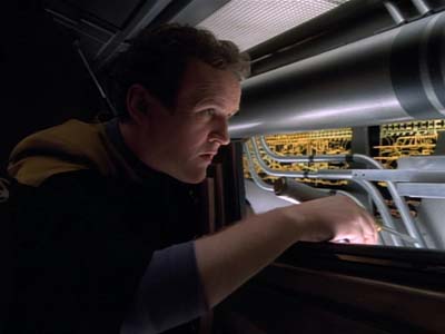 Star Trek: Deep Space Nine Screencaps "Whispers" (S2:E14)