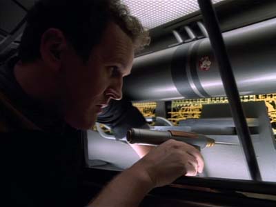 Star Trek: Deep Space Nine Screencaps "Whispers" (S2:E14)