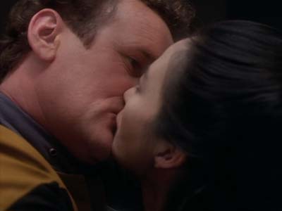 Star Trek: Deep Space Nine Screencaps "Whispers" (S2:E14)
