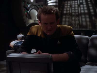 Star Trek: Deep Space Nine Screencaps "Whispers" (S2:E14)