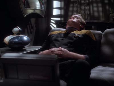 Star Trek: Deep Space Nine Screencaps "Whispers" (S2:E14)