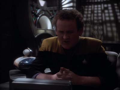Star Trek: Deep Space Nine Screencaps "Whispers" (S2:E14)