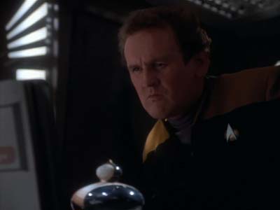 Star Trek: Deep Space Nine Screencaps "Whispers" (S2:E14)