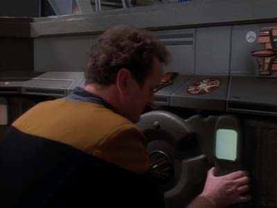 Star Trek: Deep Space Nine Screencaps "Whispers" (S2:E14)