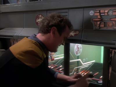Star Trek: Deep Space Nine Screencaps "Whispers" (S2:E14)