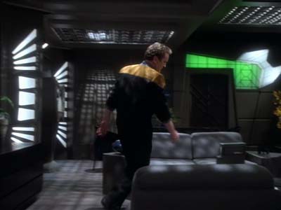 Star Trek: Deep Space Nine Screencaps "Whispers" (S2:E14)