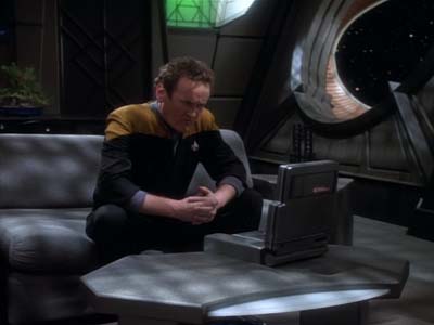 Star Trek: Deep Space Nine Screencaps "Whispers" (S2:E14)