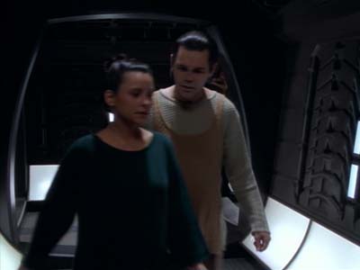 Star Trek: Deep Space Nine Screencaps "Whispers" (S2:E14)