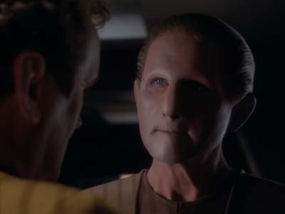 Star Trek: Deep Space Nine Screencaps "Whispers" (S2:E14)