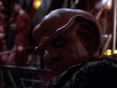 Star Trek: Deep Space Nine Screencaps "Whispers" (S2:E14)