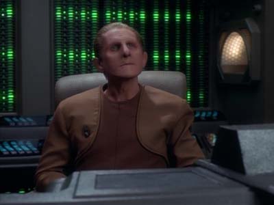Star Trek: Deep Space Nine Screencaps "Whispers" (S2:E14)