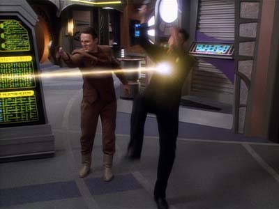 Star Trek: Deep Space Nine Screencaps "Whispers" (S2:E14)