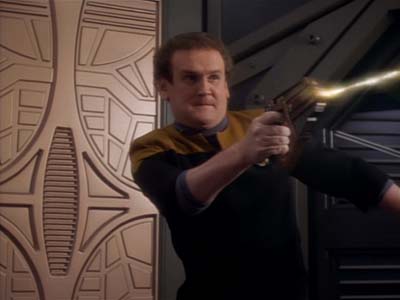 Star Trek: Deep Space Nine Screencaps "Whispers" (S2:E14)