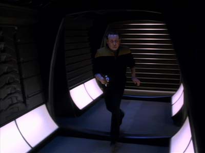 Star Trek: Deep Space Nine Screencaps "Whispers" (S2:E14)