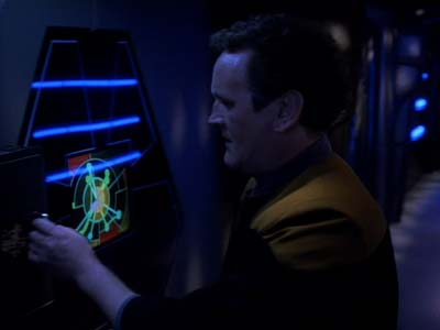 Star Trek: Deep Space Nine Screencaps "Whispers" (S2:E14)