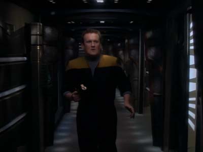 Star Trek: Deep Space Nine Screencaps "Whispers" (S2:E14)