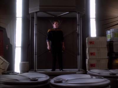 Star Trek: Deep Space Nine Screencaps "Whispers" (S2:E14)