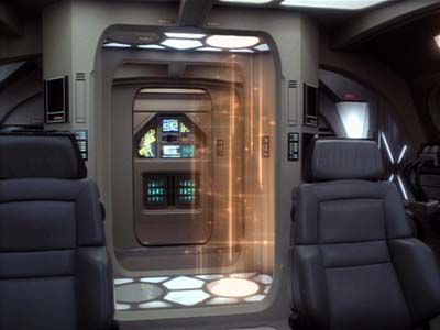 Star Trek: Deep Space Nine Screencaps "Whispers" (S2:E14)