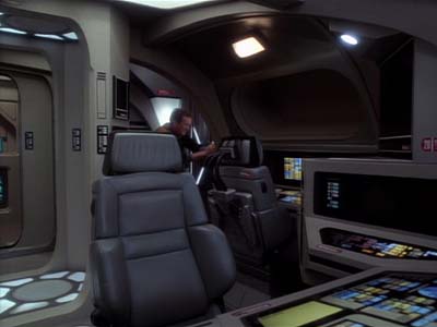 Star Trek: Deep Space Nine Screencaps "Whispers" (S2:E14)