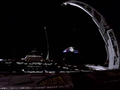 Star Trek: Deep Space Nine Screencaps "Whispers" (S2:E14)