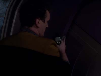 Star Trek: Deep Space Nine Screencaps "Whispers" (S2:E14)